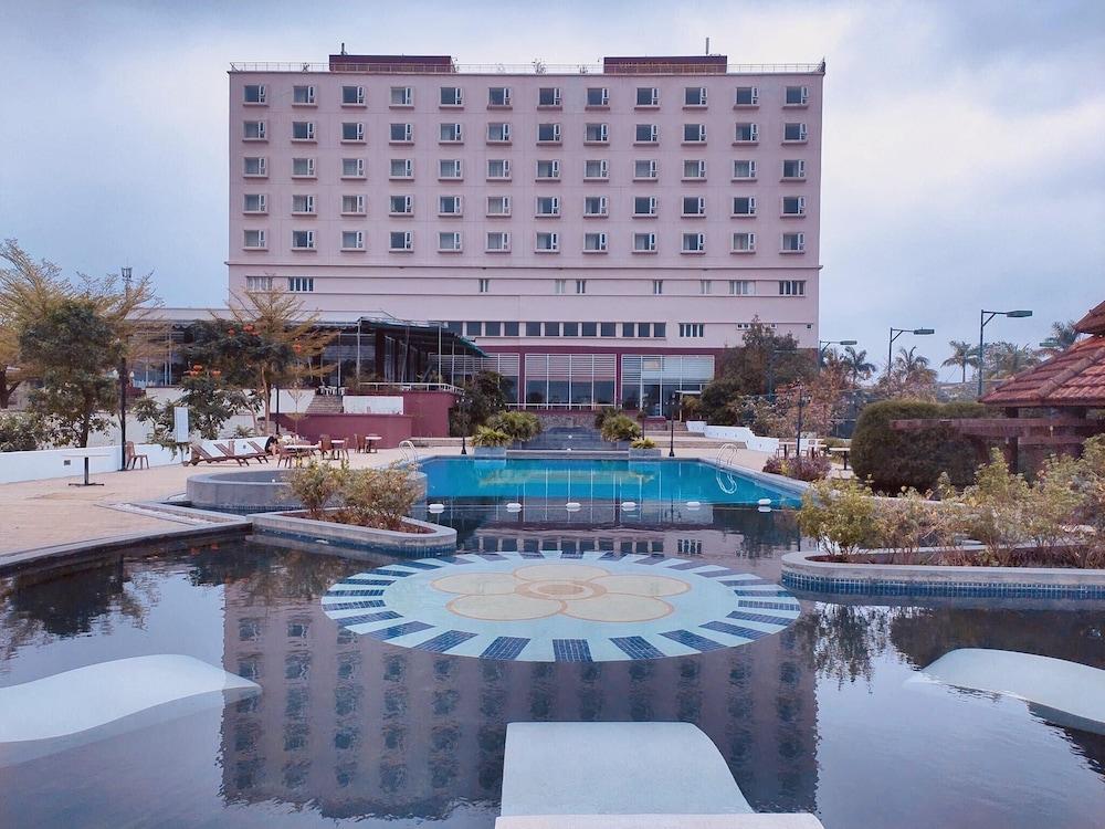 Sai Gon Dong Ha Hotel - A Member Of Saigontourist Group Quang Tri Exterior foto